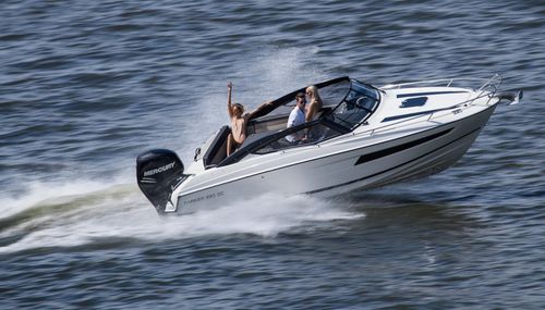 Lancha Day Cruiser com motor de popa - 690  - Parker Poland - open / esportiva / máx. 7 pessoas