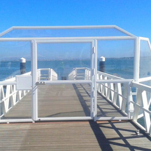 Portão para cais - ALAC - Lindley Marinas