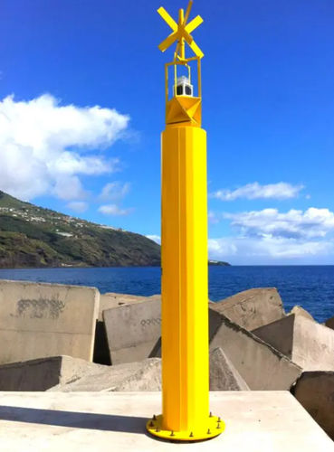 Poste de balizamento portuário de sinalização - ALT 3 - Lindley Marinas