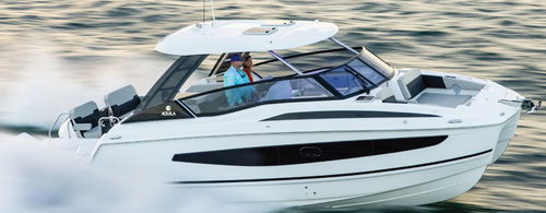 Lancha Express Cruiser catamarã - 32 - AQUILA POWER CATAMARANS - com motor de popa / bimotor / open