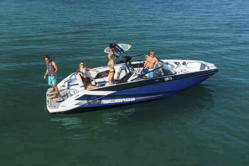Lancha de proa aberta com motor de centro - 255 ID - Scarab/Rec Boat Holdings - bowrider / com console dupla / de wakeboard