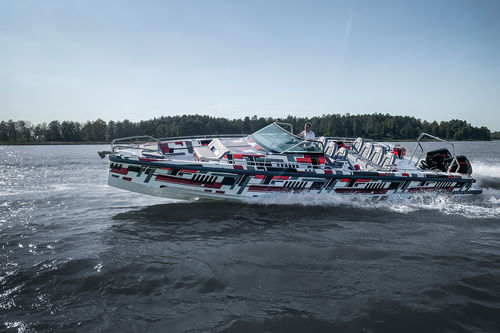 Lancha Express Cruiser com motor de popa - 37 Spryder - Axopar Boats Oy - bimotor / open / rápida