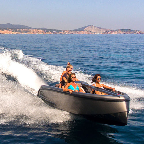 Jet-ski sentado - 16 - Vanquish Yachts - de 5 lugares / 250 cv / 200 cv