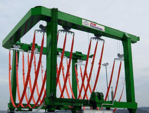 Travel lift controlado remotamente - DA - fgm tecnology - em forma de U