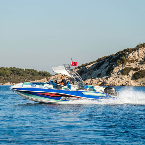 Lancha de proa aberta com motor de popa - BUTTERFLY 24-OB - MERCAN YACHTING - com console dupla / bowrider / open