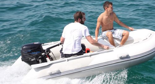 Barco inflável com motor de popa - W3 - Wimbi Boats Ltd - semirrígido / open / máx. 4 pessoas