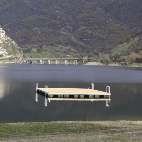 Plataforma flutuante - SYSTEM GROUP MARINE - para marina / sob medida / modular