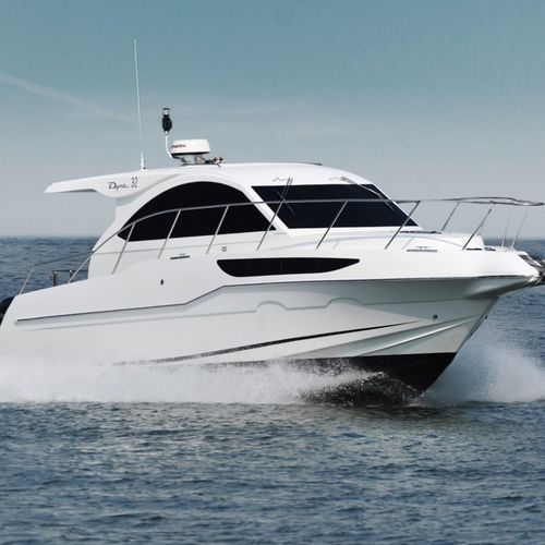 Lancha Express Cruiser com motor de popa - 32 - Dyna Craft Ltd. - bimotor / com hard-top / máx. 10 pessoas