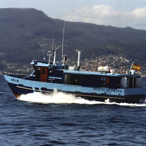 Barco profissional barco para aquicultura - AISTER ALUMINIUM SHIPYARD - catamarã / com motor de centro hidrojato / em alumínio