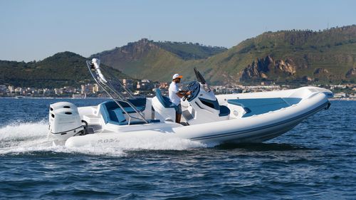 Barco inflável com motor de popa - 82 - 2 bar srls - bimotor / semirrígido / open