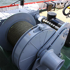 Guincho para navio - DMT MARINE EQUIPMENT SA - para rebocador / rebocador / hidráulico