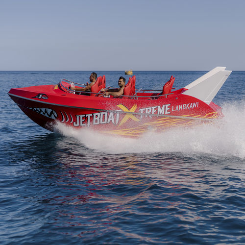 Barco profissional barco de passeio - Spark Commercial Jet Boat - Alesta Marine - com motor de centro hidrojato / em PRFV