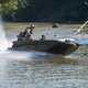 jon boat com motor de popa / de gasolina / com fundo plano / open