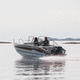 lancha de proa aberta com motor de popa / com console dupla / bowrider / para esqui aquático